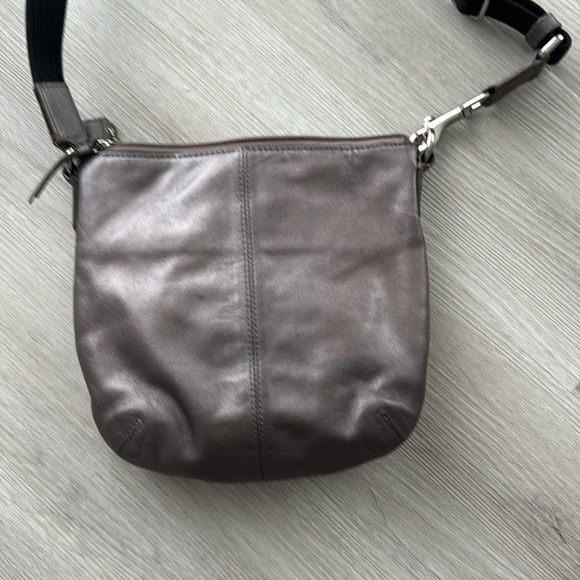 Coach crossbody - Picture 4 of 5